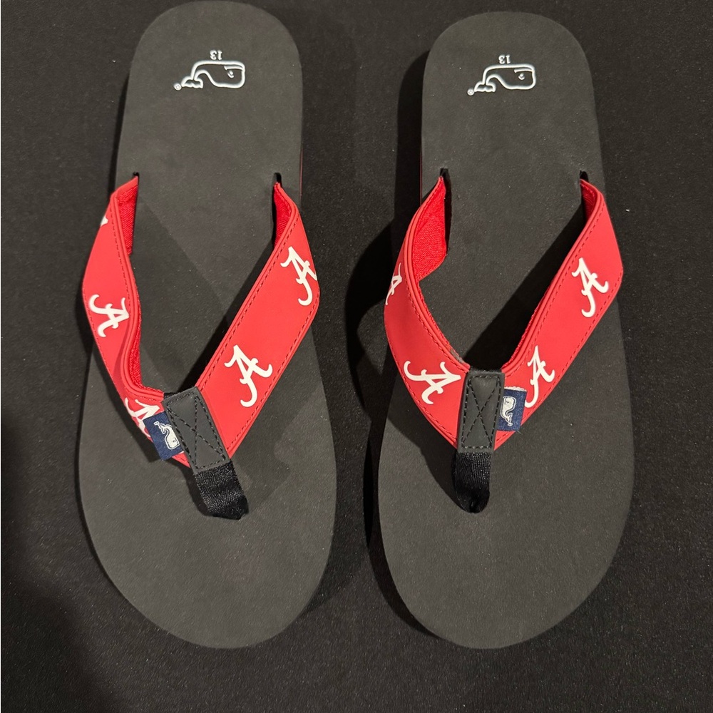 University of Alabama flip flops by Vineyard Vines men’s size 13